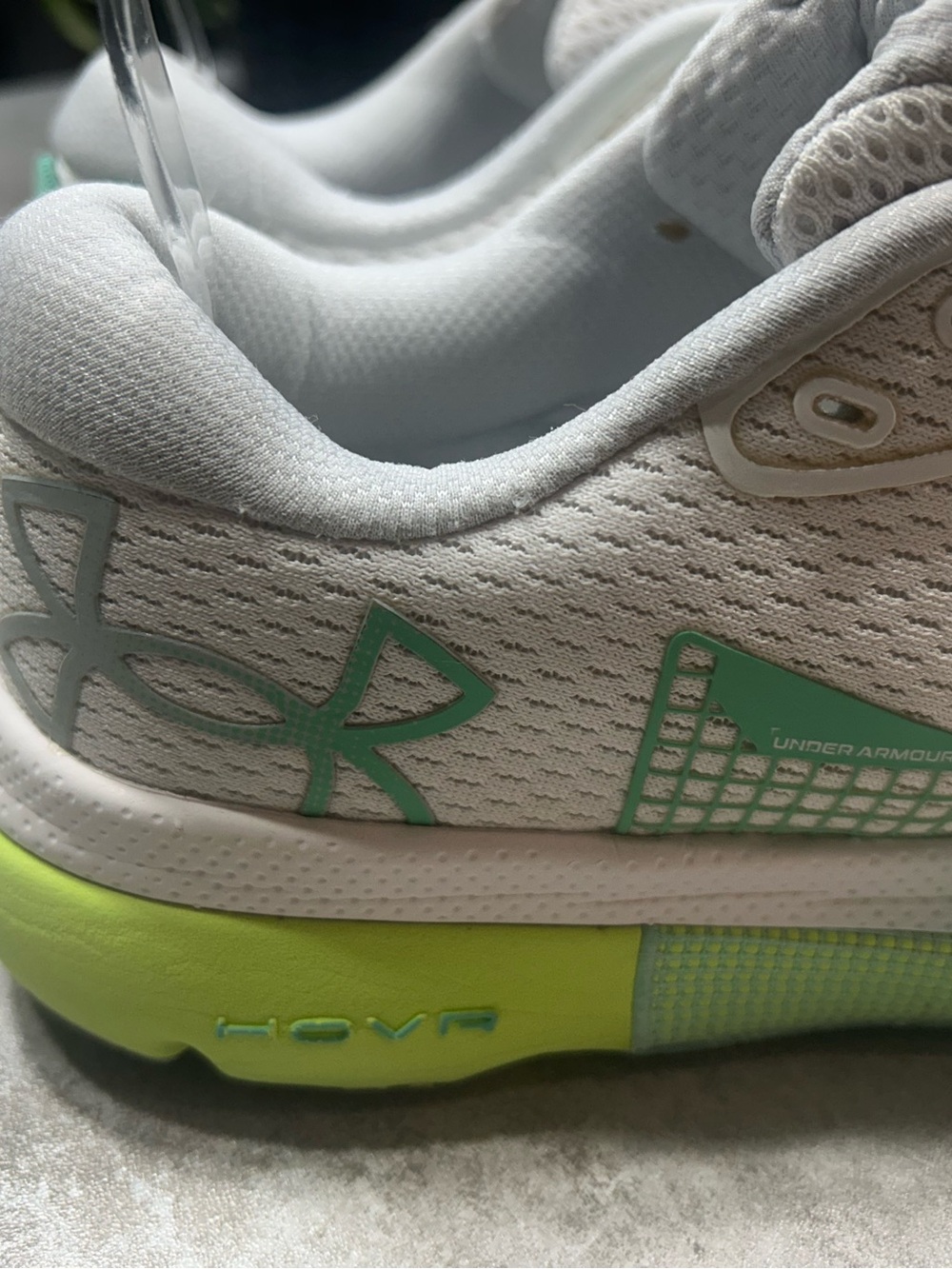 Under Armour Women’s Size 7.5 White Athletic Shoes with Lime and Aqua Accents - Picture 6 of 15